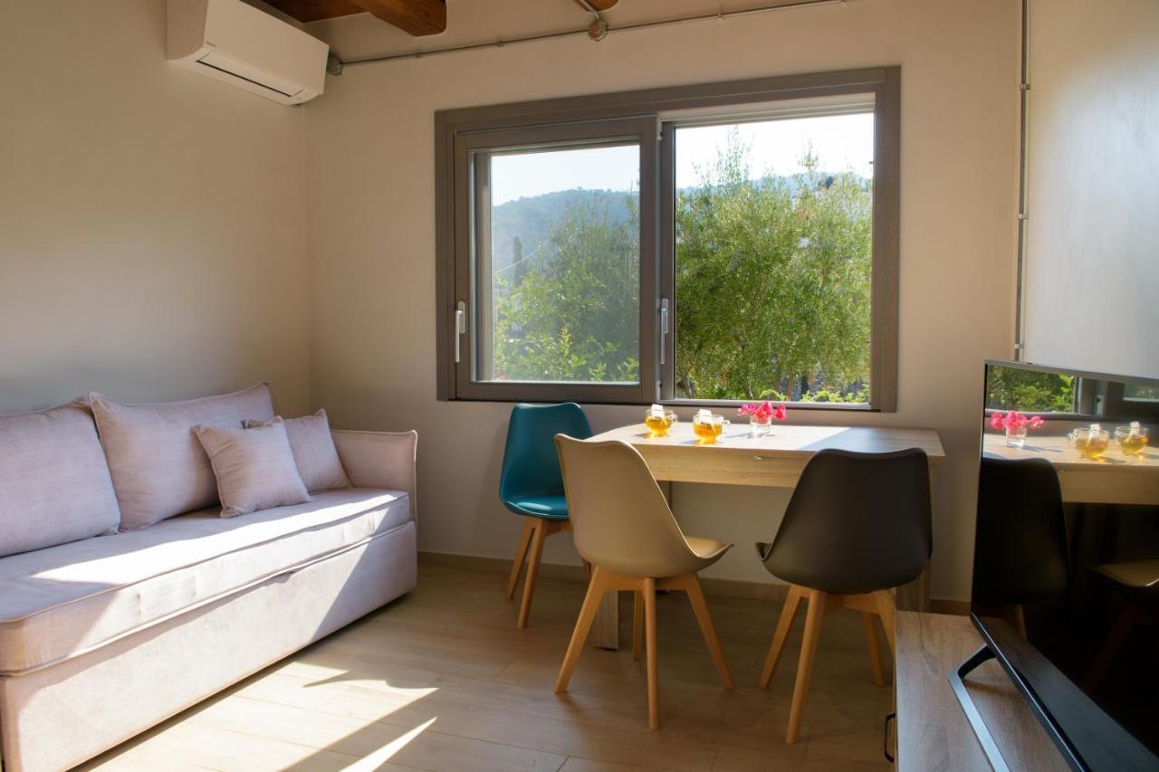 Villa Douloumi Mílatos Exterior foto
